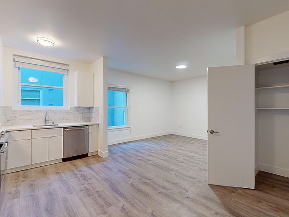 5th image of 1294 Grove St #106