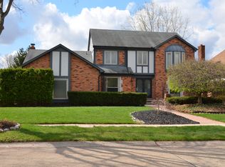 34621 Saint Martins St, Livonia, MI 48152
