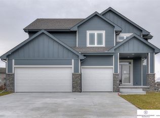 9101 Kilpatrick Pkwy, Bennington, NE 68007