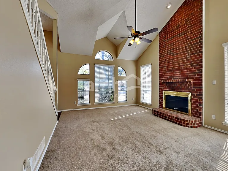 3709 Smartt St — Photo 5