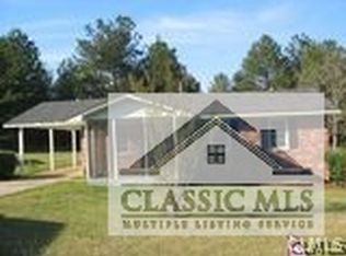620 Aubrey Dr, Bogart, GA 30622