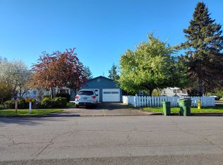 926 W Charles St, Newberg, OR 97132