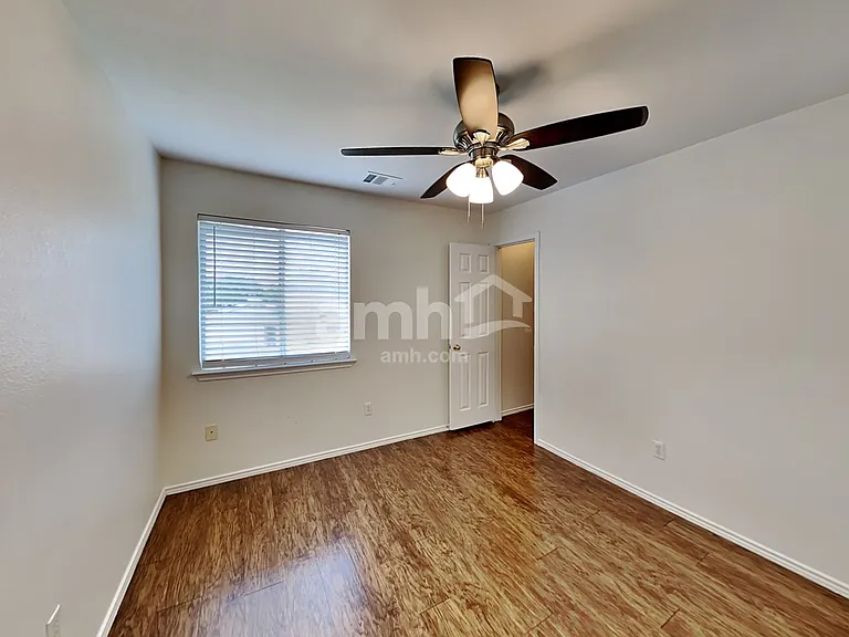 2848 Deerfern Ln — Photo 16