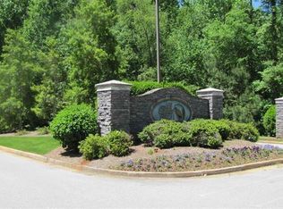 308 Willow Pointe Dr, Lagrange, GA 30240