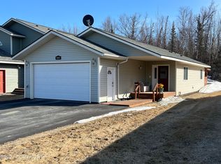 9690 E Forest Grove Cir #8B, Palmer, AK 99645