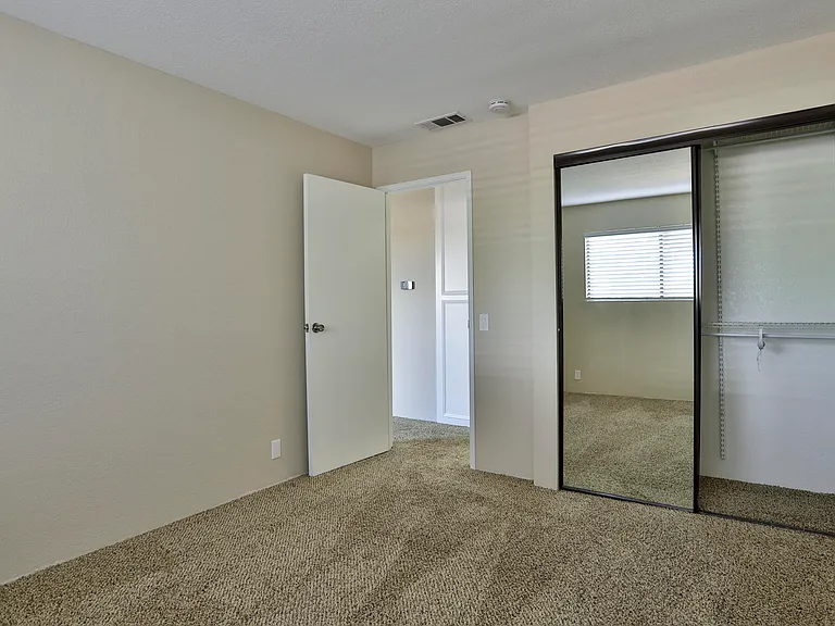 2820 N Arcadia Ct #B208 — Photo 13