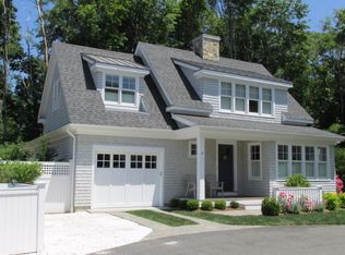 597 W Falmouth Hwy #8, West Falmouth, MA 02574