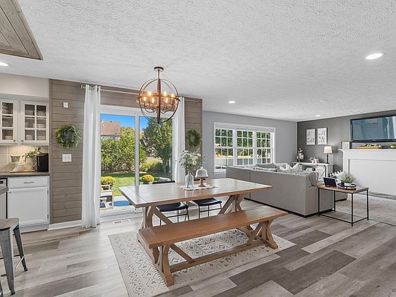 5th image of 4754 Glencross Ct