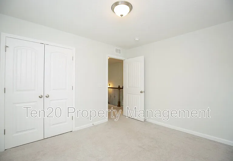 7794 Garrett Rd — Photo 23