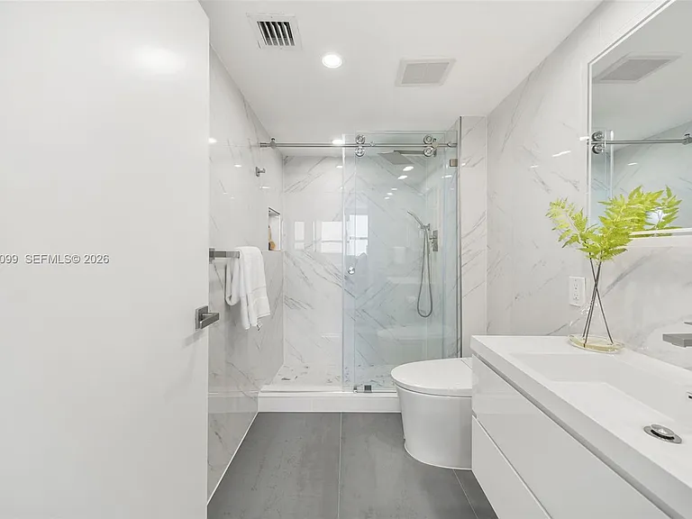 650 West Ave #1908 — Photo 18