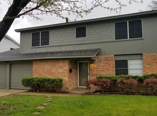 737 Rutgers Dr, Lancaster, TX 75134