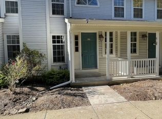 17 Green Heron Dr, Hackettstown, NJ 07840