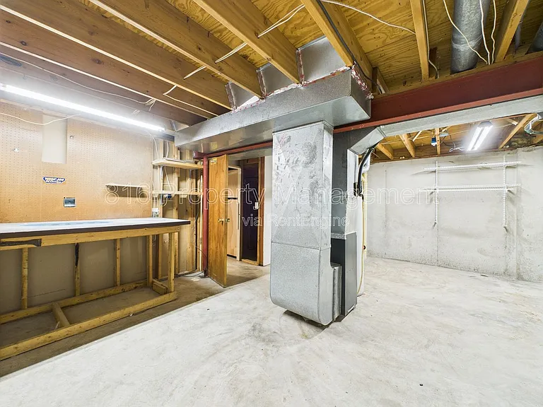 166 SW Robin Rd — Photo 25