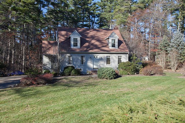 1st image of 21 Kennie Ln