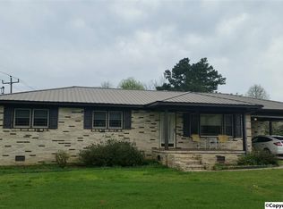 22 Lecroy Rd, Guntersville, AL 35976