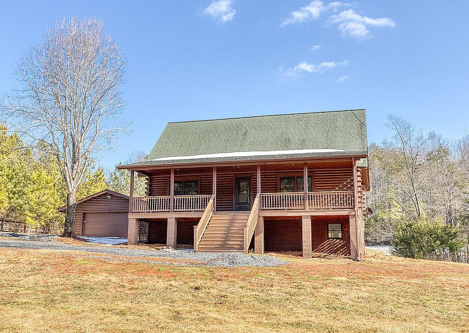 1st image of 2911 James River Rd