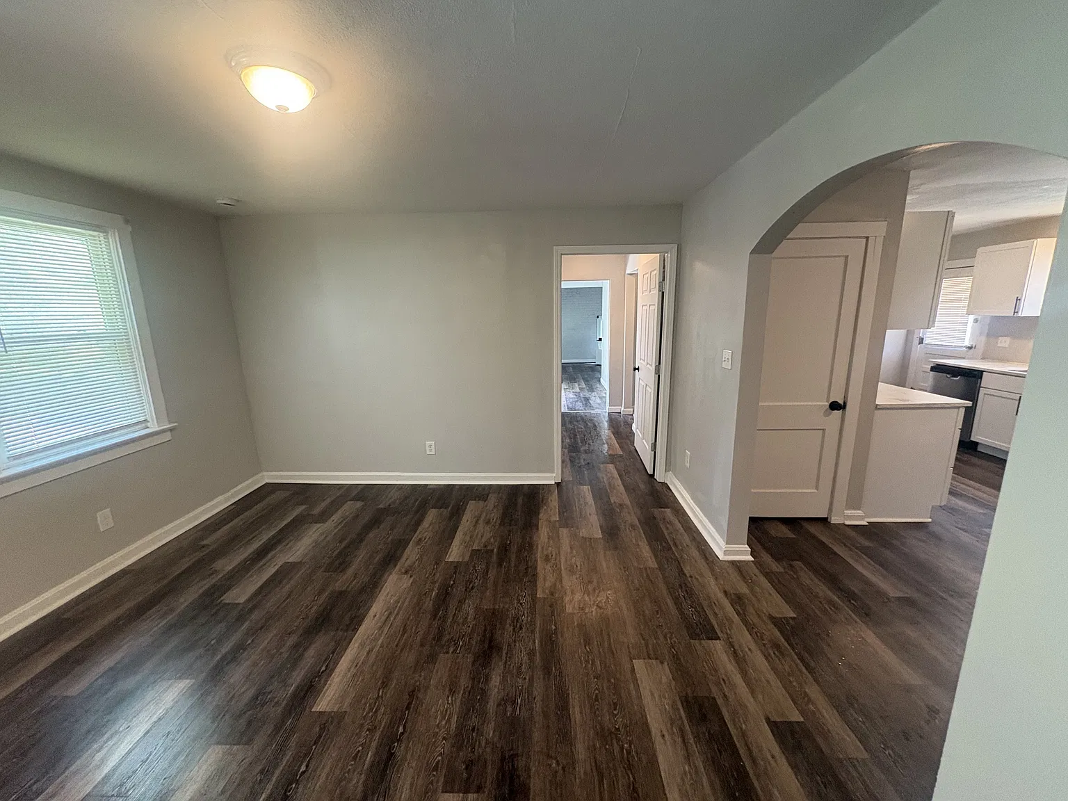 1 Woodside Drive - M — Photo 4