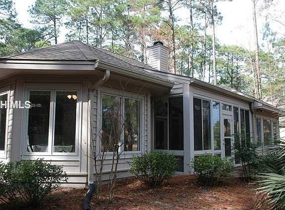 2nd image of 18 Lenora Dr