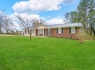 1661 N Highpoint Dr, Douglasville, GA 30134