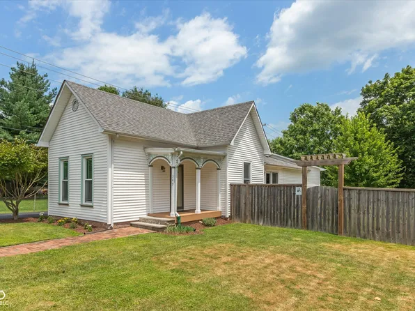 349 Young St, Franklin, IN 46131