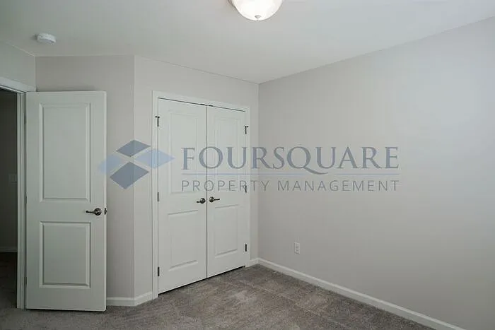 107 Cross Country Way — Photo 26