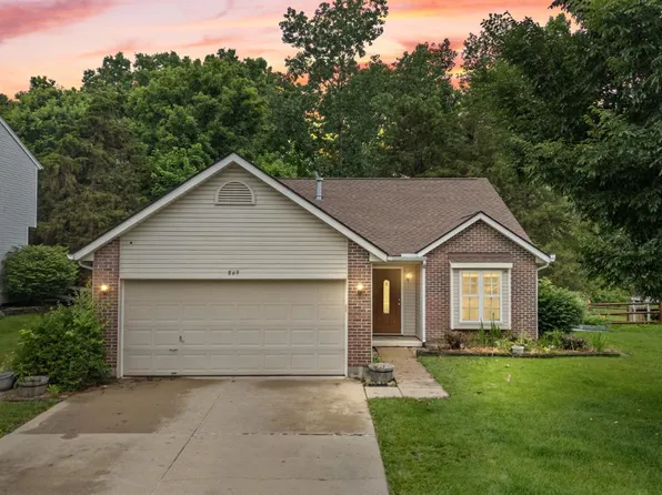 869 Greengate Dr, Lebanon, OH 45036