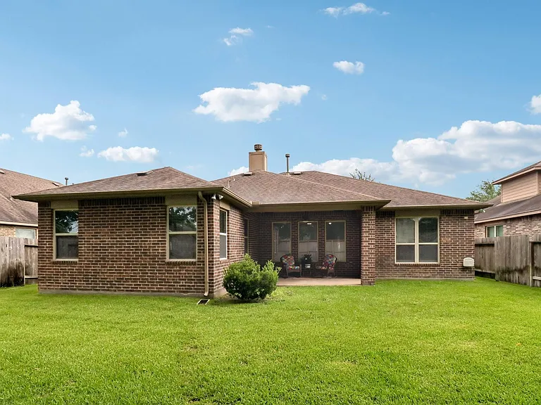 21396 Timber Lodge Ln — Photo 28