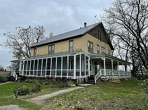 2nd image of 2503 Kansas St