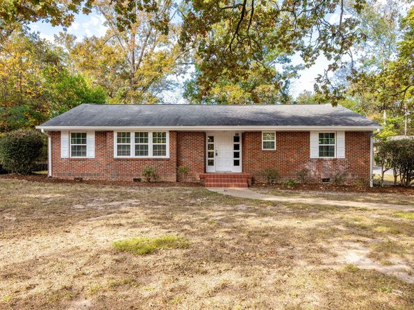 891 Belvoir Crest Dr