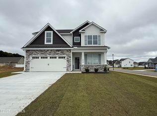 2804 Derreberry Ct, Winterville, NC 28590