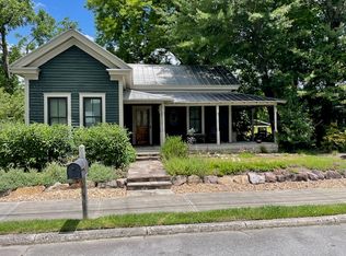 122 W French Broad St, Brevard, NC 28712