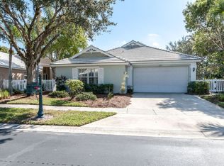 1323 Silverstrand Dr, Naples, FL 34110