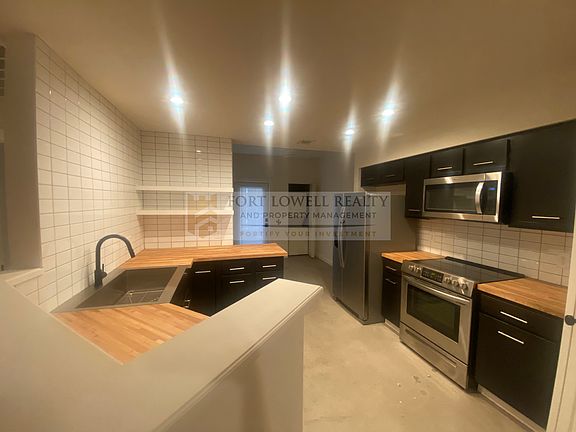 5 Kitchen_06042022