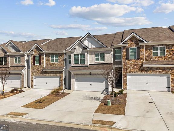 3rd image of 3111 Greyton Dr