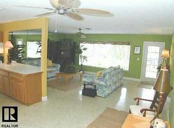 3rd image of 810 Lantana Ave