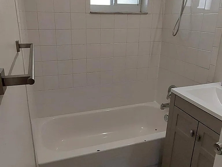 2109 Miami Rd #2 — Photo 4