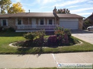 762 E Savannah Dr, Sandy, UT 84094