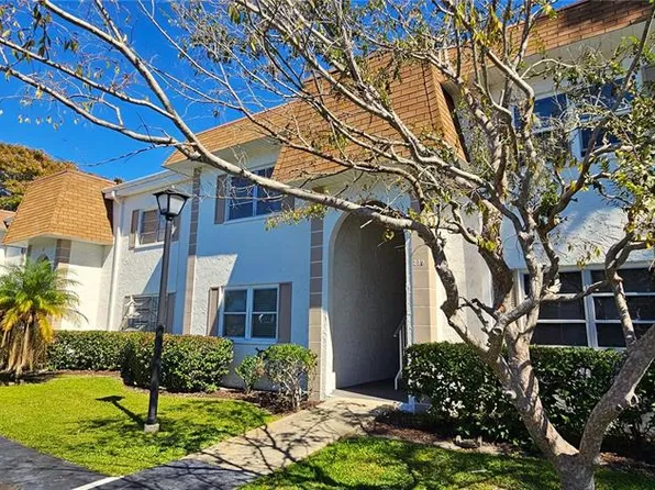 241 S McMullen Booth Rd APT 33, Clearwater, FL 33759