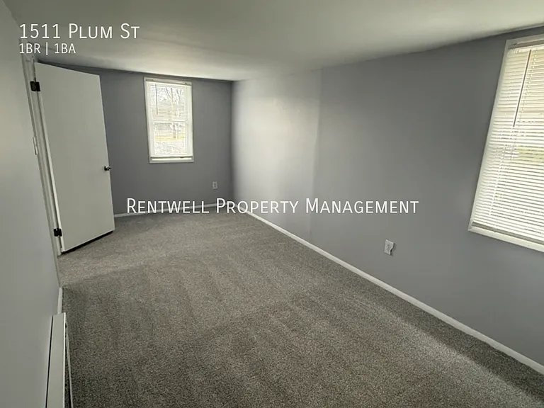 1511 Plum St — Photo 9