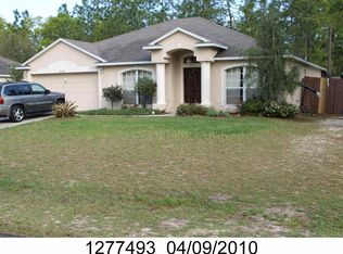 925 W Smallman Pl, Citrus Springs, FL 34434