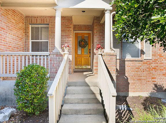 4th image of 6419 Hill Creek Dr