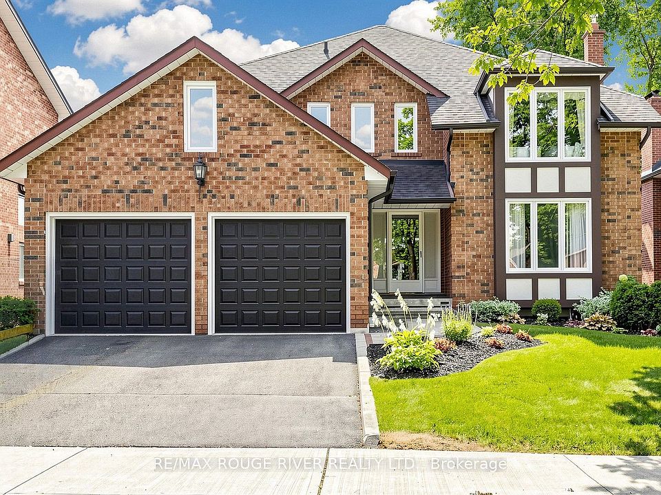 1st image of 31 Delbeatrice Cres