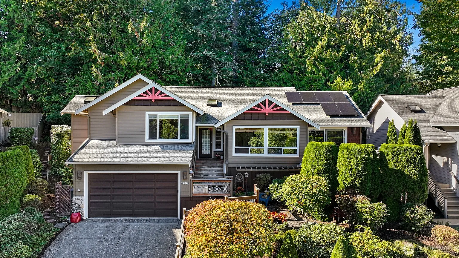 1851 Lakeside Lane photo 1
