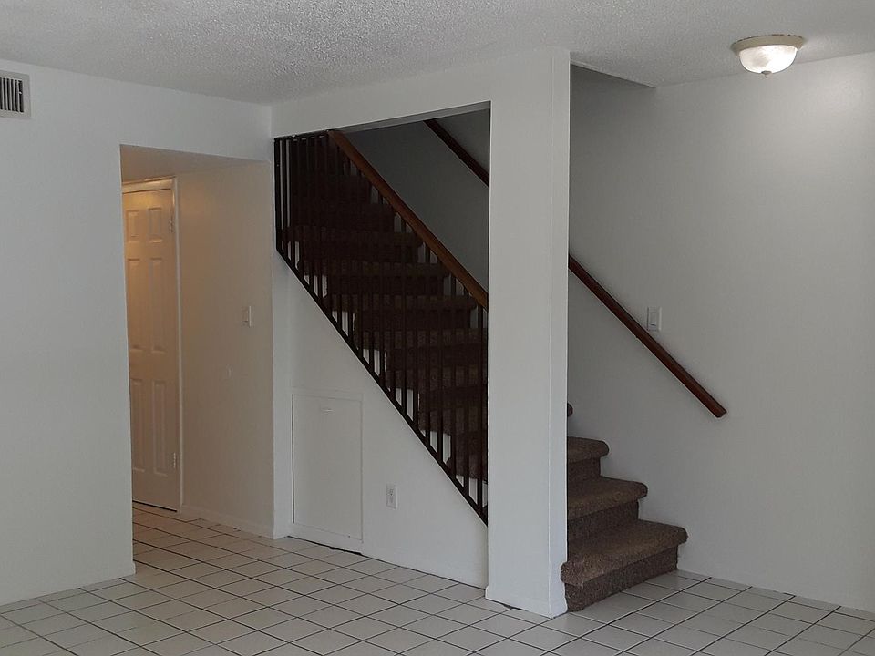 1st image of 213 Amherst Ave #110