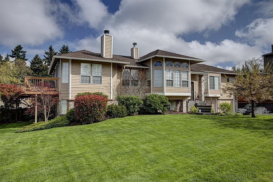1st image of 11218 NE 65th St