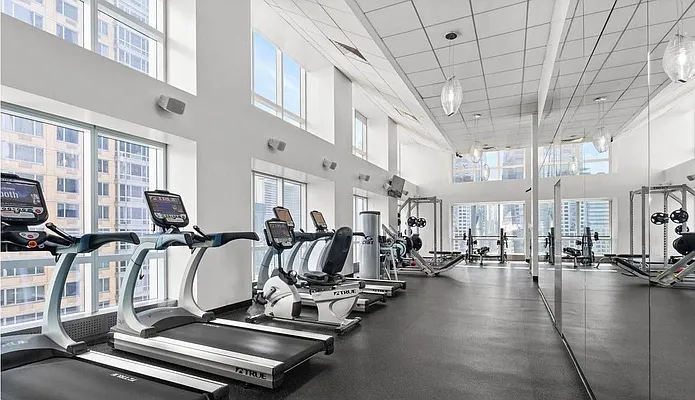 Rented by Winston Realty Group | media 21