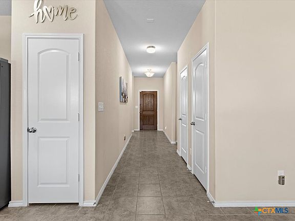 5th image of 2818 Ridge Berry Rd