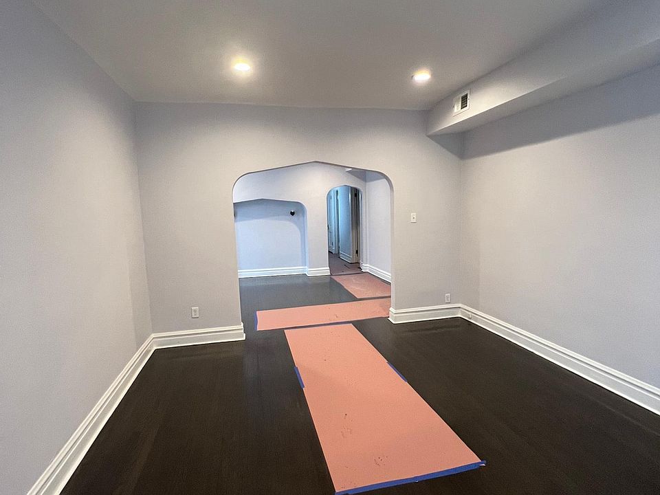 1st image of 3358 W Lexington St #G