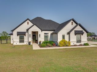 409 Christian Way, Azle, TX 76020