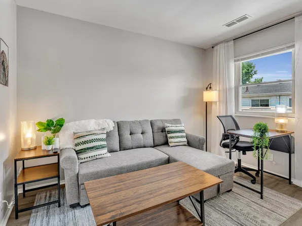 605 W Michigan St, Evansville, IN